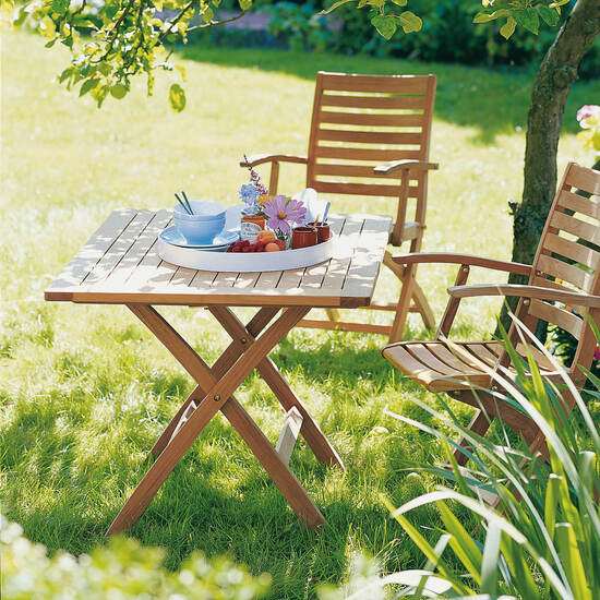 Folding Table 100 x 80 with Parasol Hole