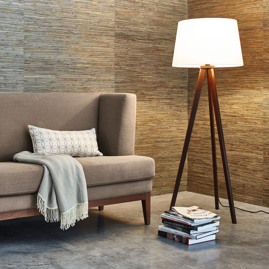 Trivet Floor Lamp with light source
