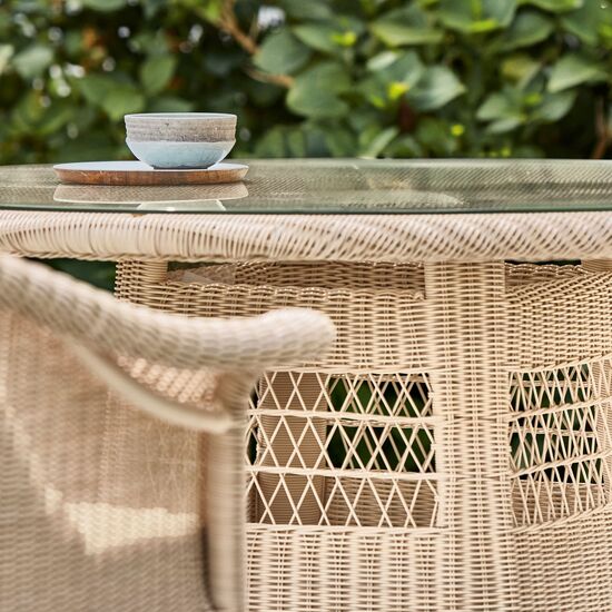 Savannah Round Table 120