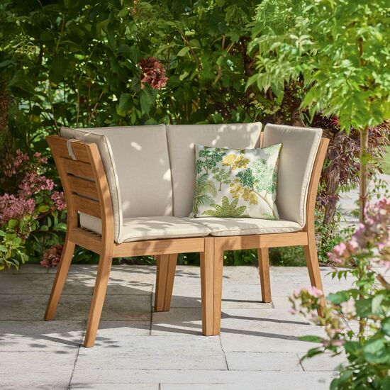 Valencia Seat Corner Element