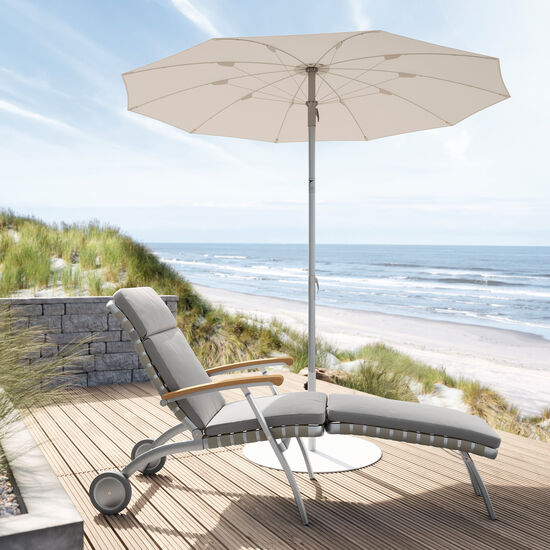 United States Deck Chair Silk with wheels and longer footrest