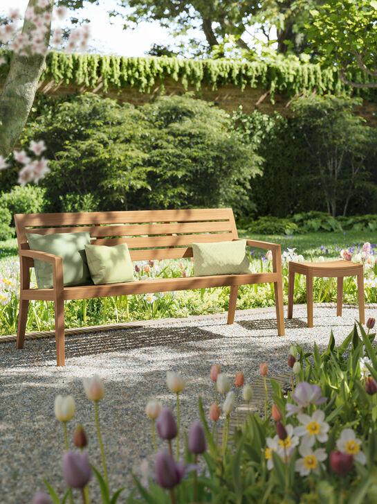 Valencia Footstool Teak